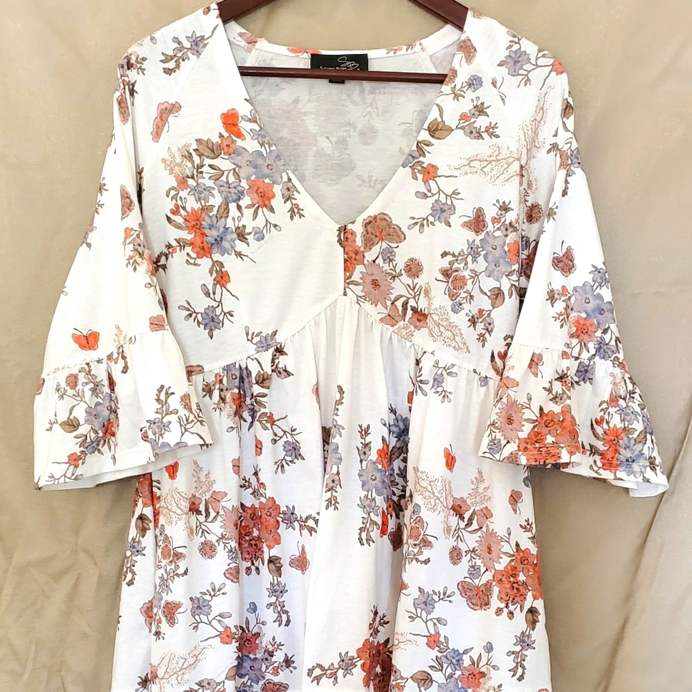 Cute White Floral Blouse